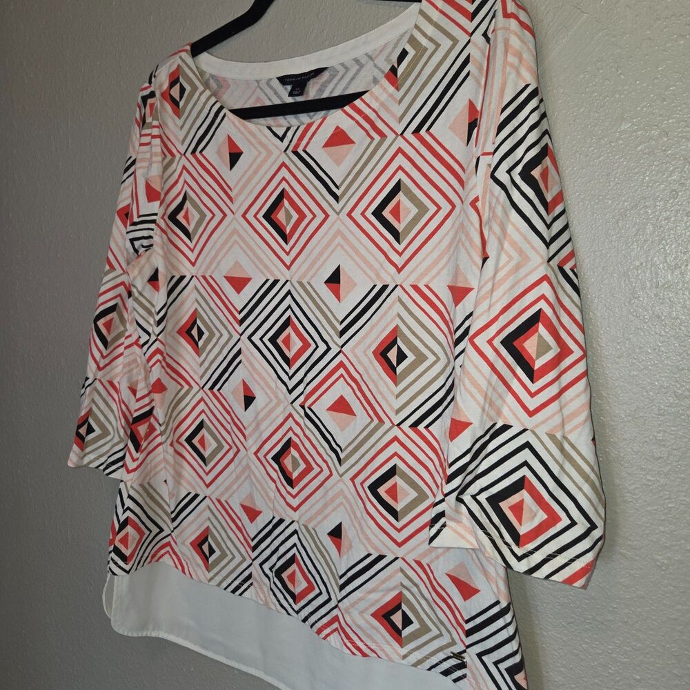 Tommy Hilfiger Geometric Print Top Large - Coral Black Diamond Blouse